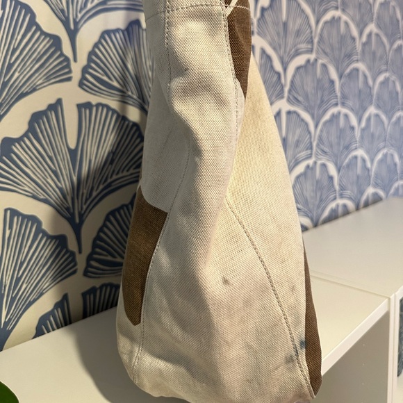 🥂❤️❤️ Salvatore Ferragamo Cream & Brown Canvas Shopping Tote w/ Leather Handles - Picture 7 of 7